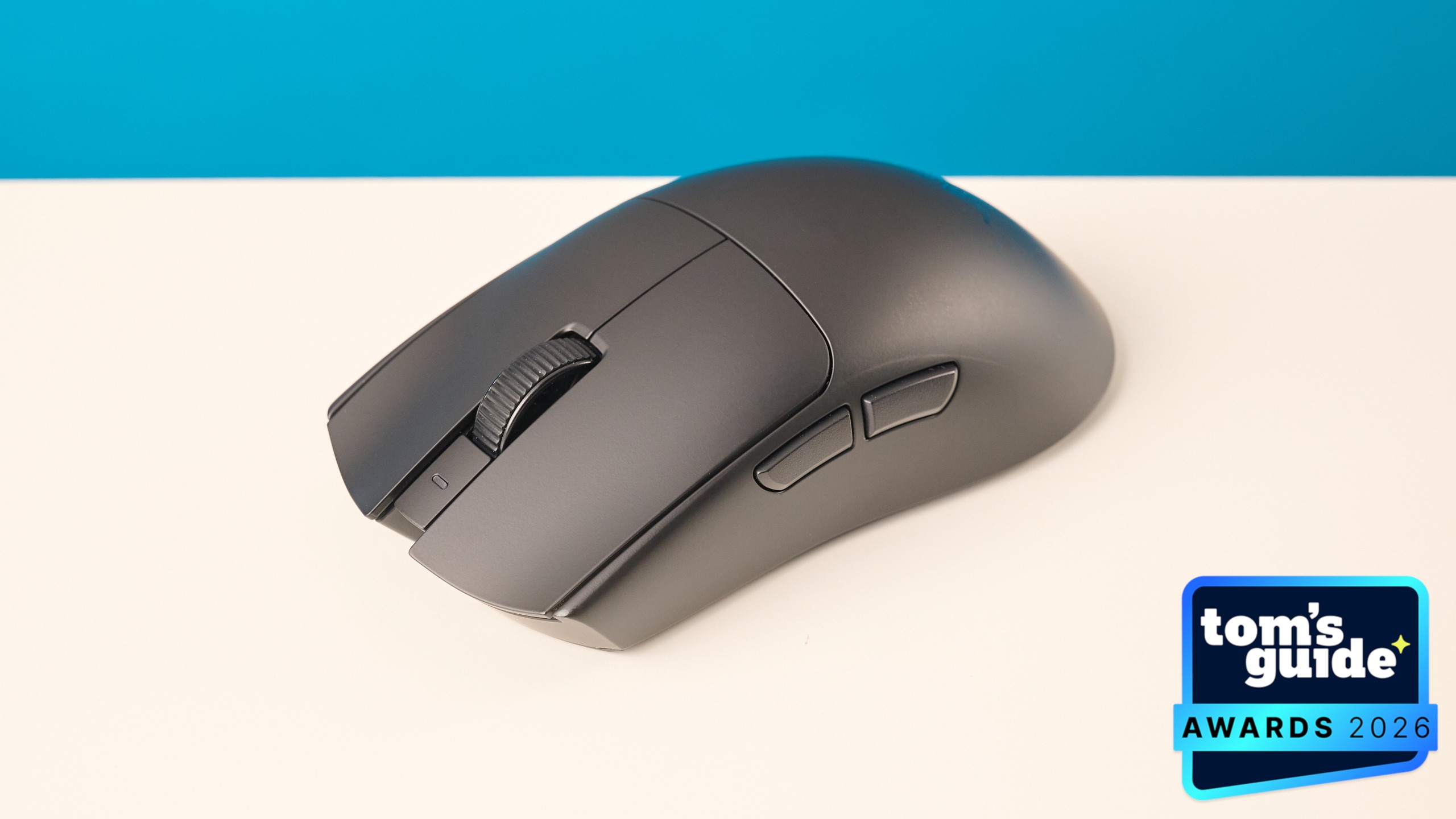 The Razer Viper V4 Pro with a TG Awards 2026 badge