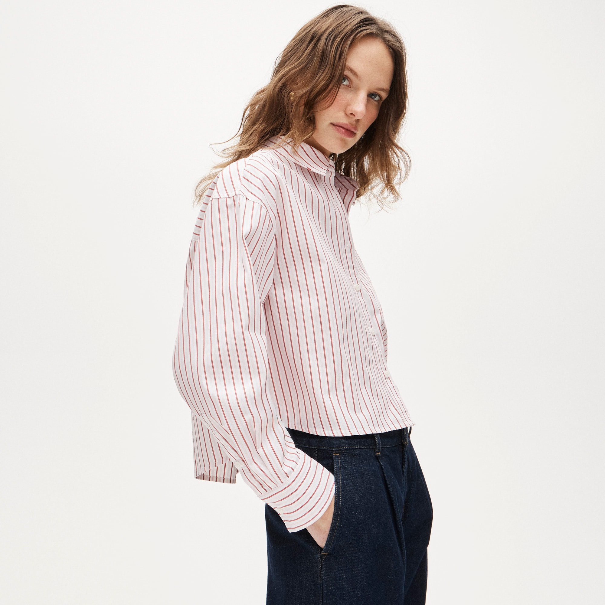 &Eacute;tienne Cropped Button-Up Shirt in Striped Cotton Poplin