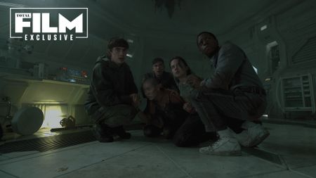 Cailee Spaeny, David Jonsson, Aileen Wu, Spike Fearn and Archie Renaux in Alien: Romulus
