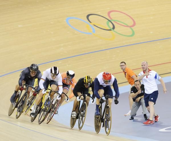 Chris Hoy (Great Britain) at the front