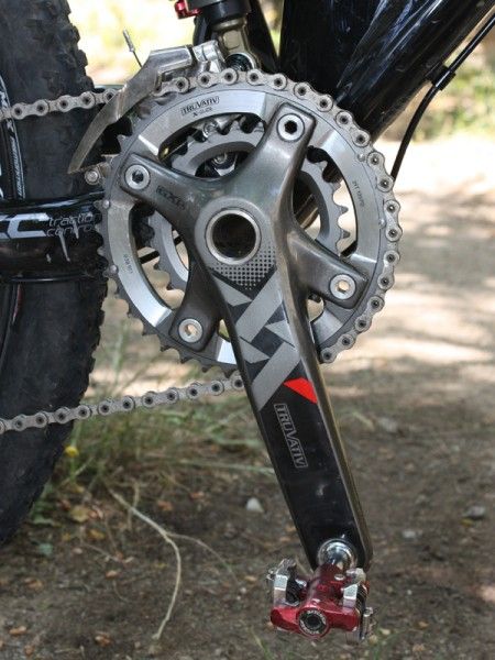 Frischknecht opts for the 26/39T version of the new Truvativ XX two-ring crank.