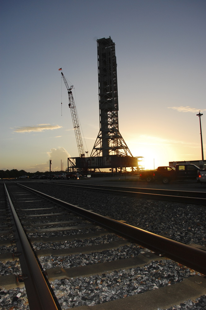 NASA&#039;s Mobile Launch Platform