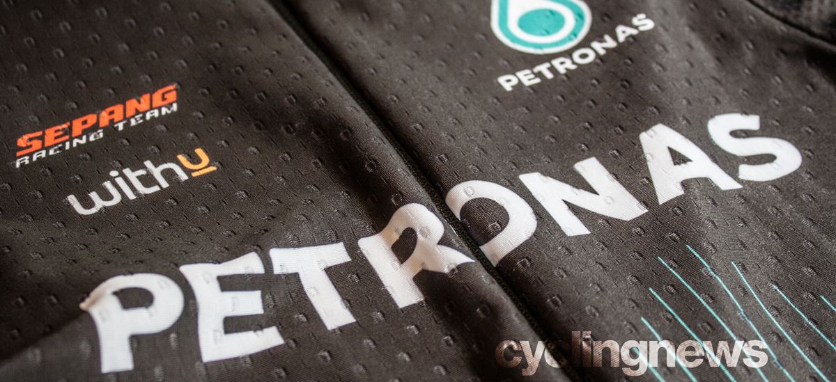 Nopinz Petronas Sepang Racing Team kit