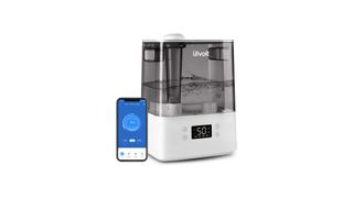 Image shows the Levoit Classic 300S humidifier and the mobile app against a white background.