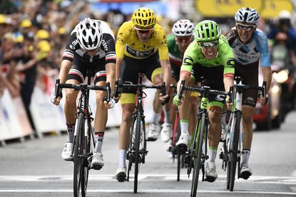 tour de france riders max heart rate