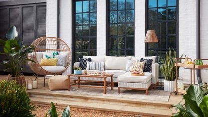 Lowes hardware outdoor deals furniture