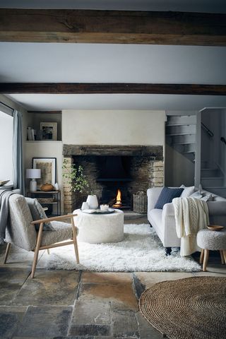 Grey and white living room ideas - how to pair this perfect colour ...