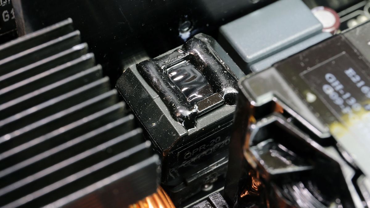 MSI MPG A650GF