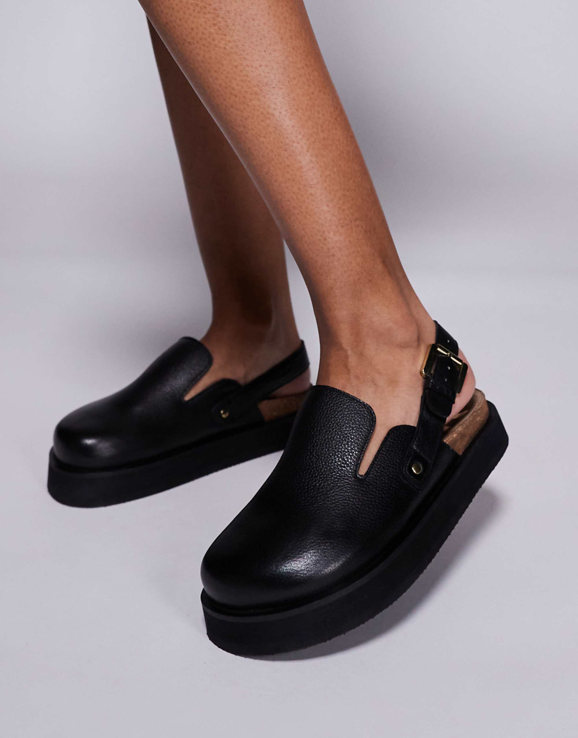Walk London Barca Clog Mule in Black Grain Leather