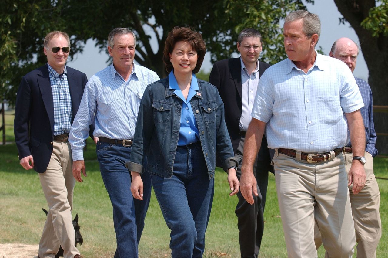 Greg Mankiw, in between Elaine Chao and George W. Bush