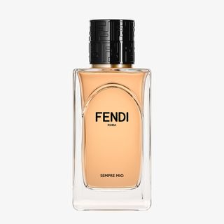 aQfinyAi5Yzrary9ayoXYg-320-80 Fendi Eaux d'Artifice هو العطر الفاخر الهادئ النهائي
