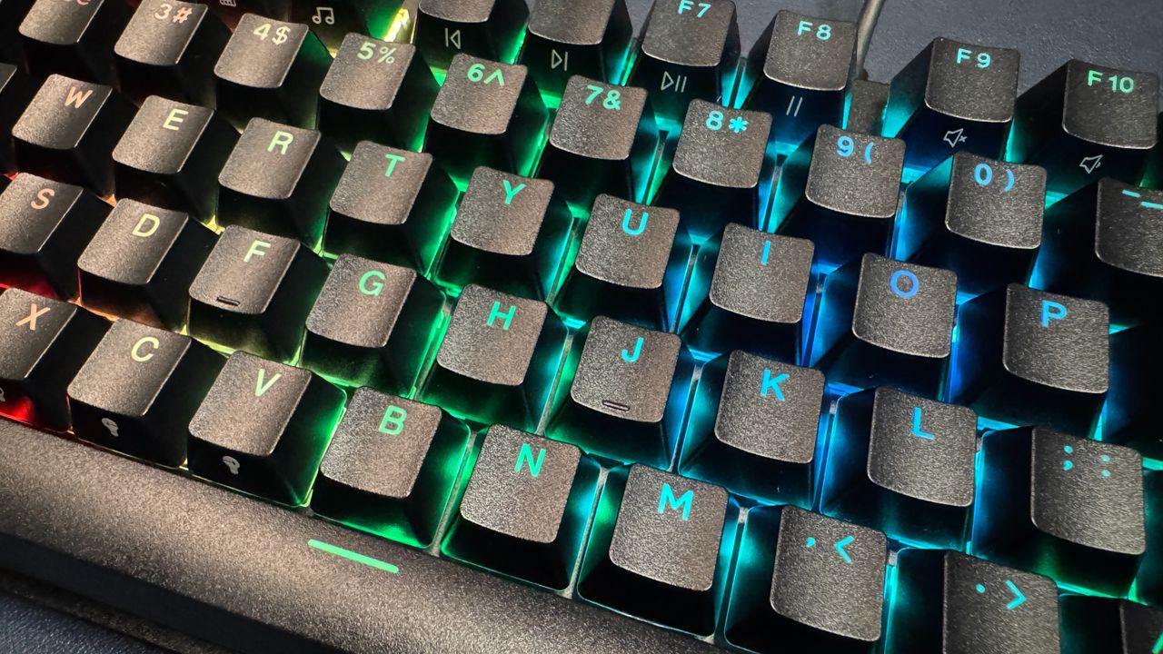 Glorious GMMK Eternal