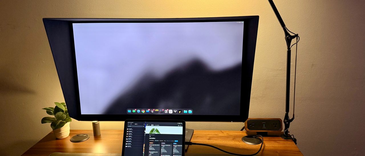 Dell UltraSharp 32-inch 4K QD-OLED
