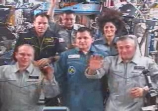 ISS Astronauts, Russian Officials Celebrate Cosmonautics Day