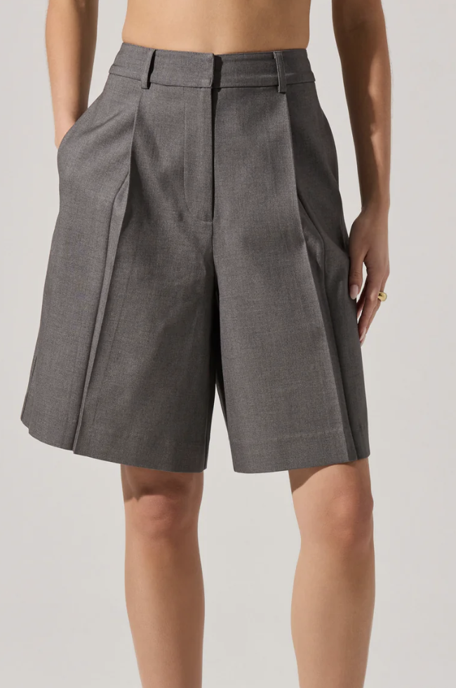 ASTR the Label, Quillie Pleated Tailored Bermuda Shorts
