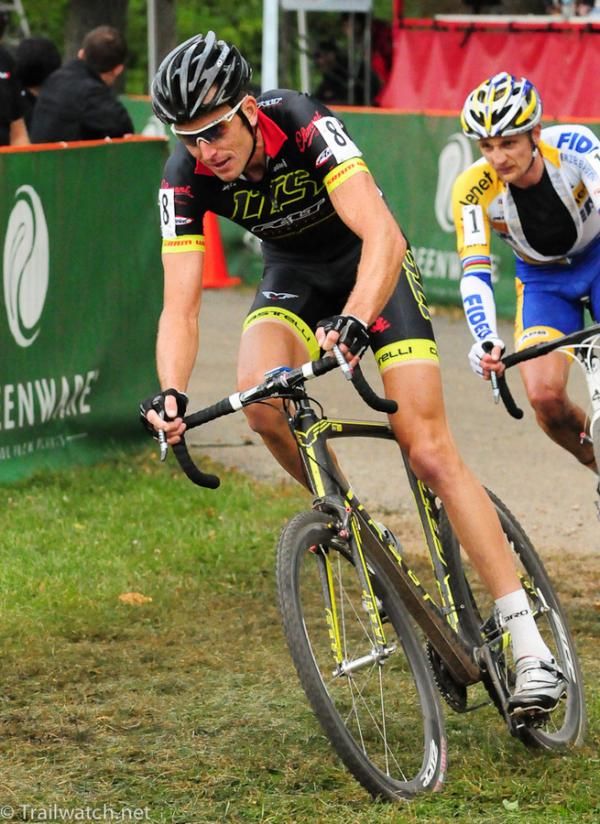 Ryan Trebon (LTS-Felt) with a small lead over Wellons with one lap to go