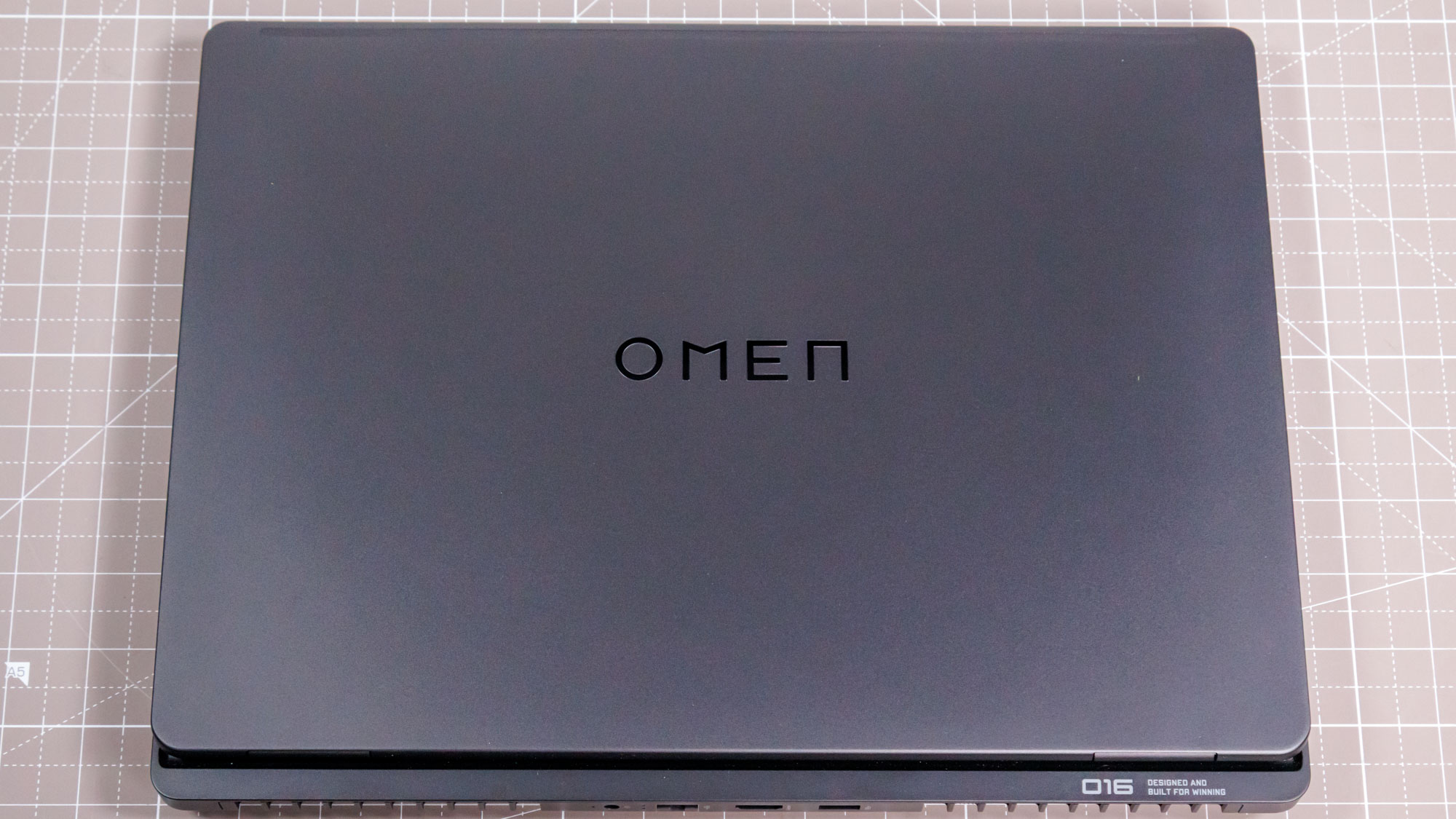 HP Omen Max 16
