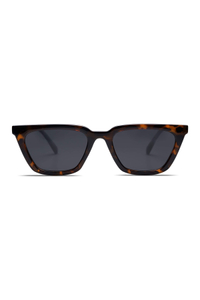 Women's Oversized Square 'Danaya Rise' Plastic Sunglasses in 2023