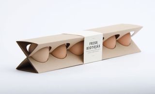 one-piece egg box