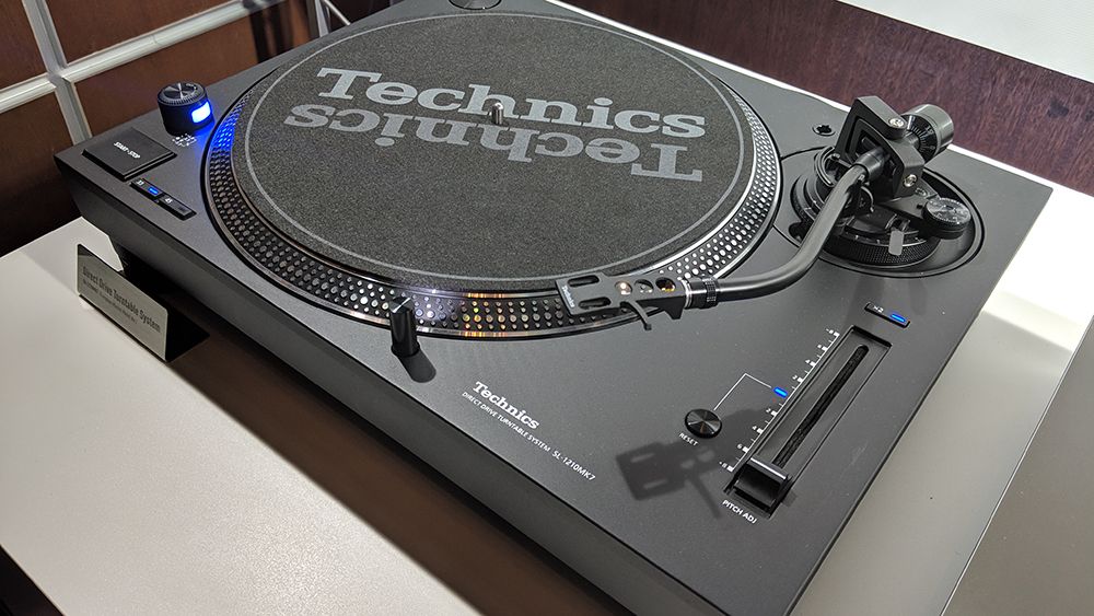 Technics SL-1210 MK7 price confirmed at £899