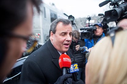 Chris Christie speaks to reporters in New Hampshire.