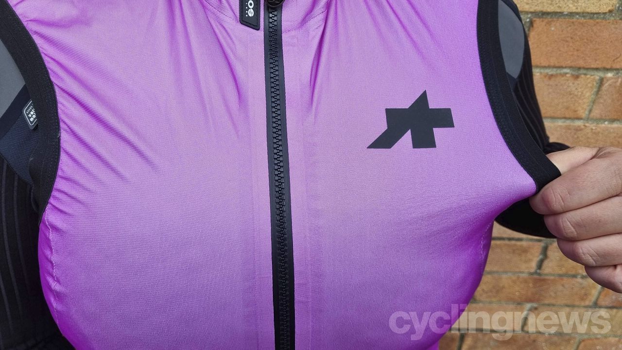 Assos Dyora RS Rain Vest