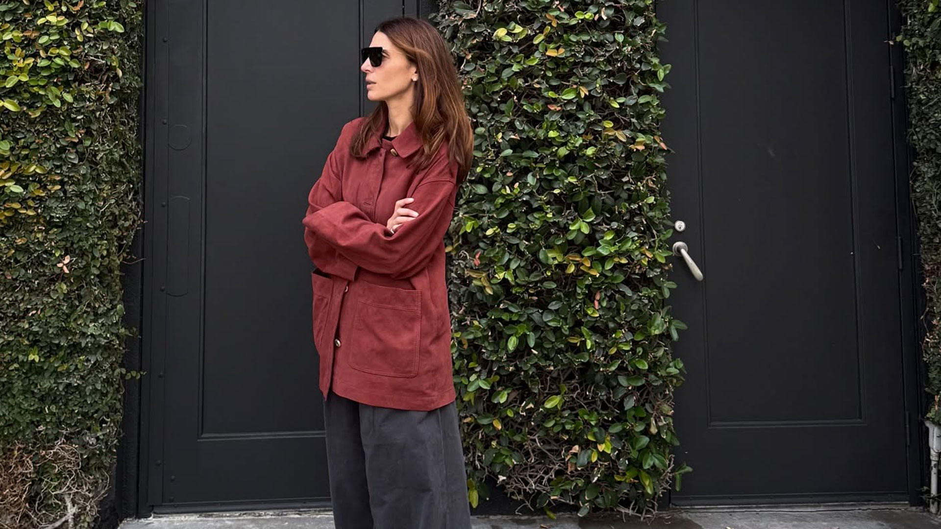 @jen_wonders outfit photo red free people barn jacket