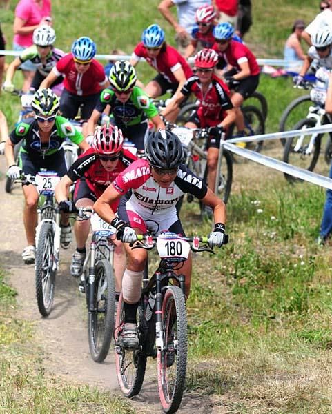 Pua Sawicki (Ellsworth) wins the uphill start.