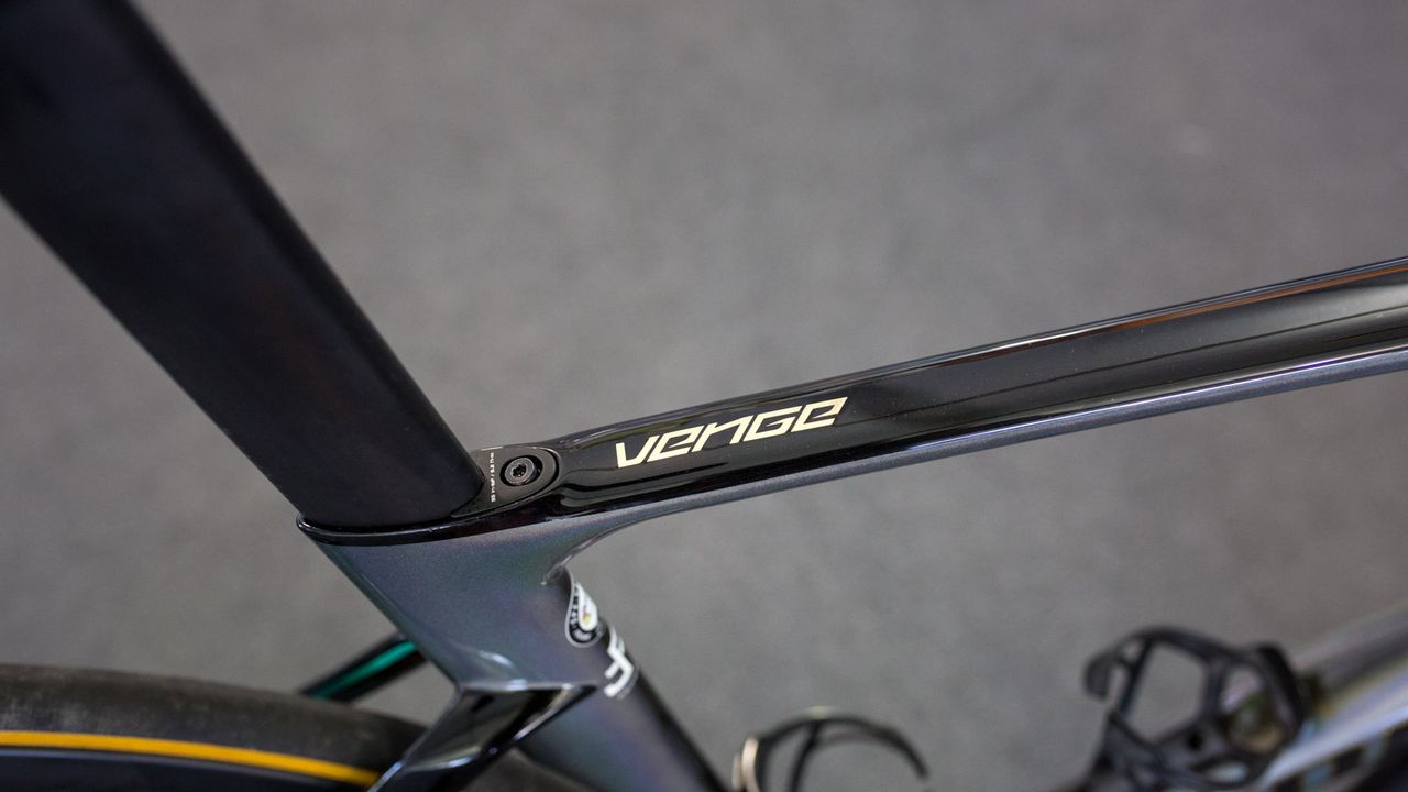 Golden Venge lettering