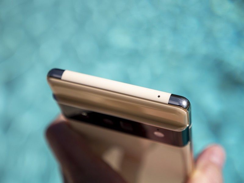 Google Pixel 6 Pro Hardware Top
