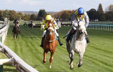 16-Aintree-Ryan-Mania-leads-race-1.jpg