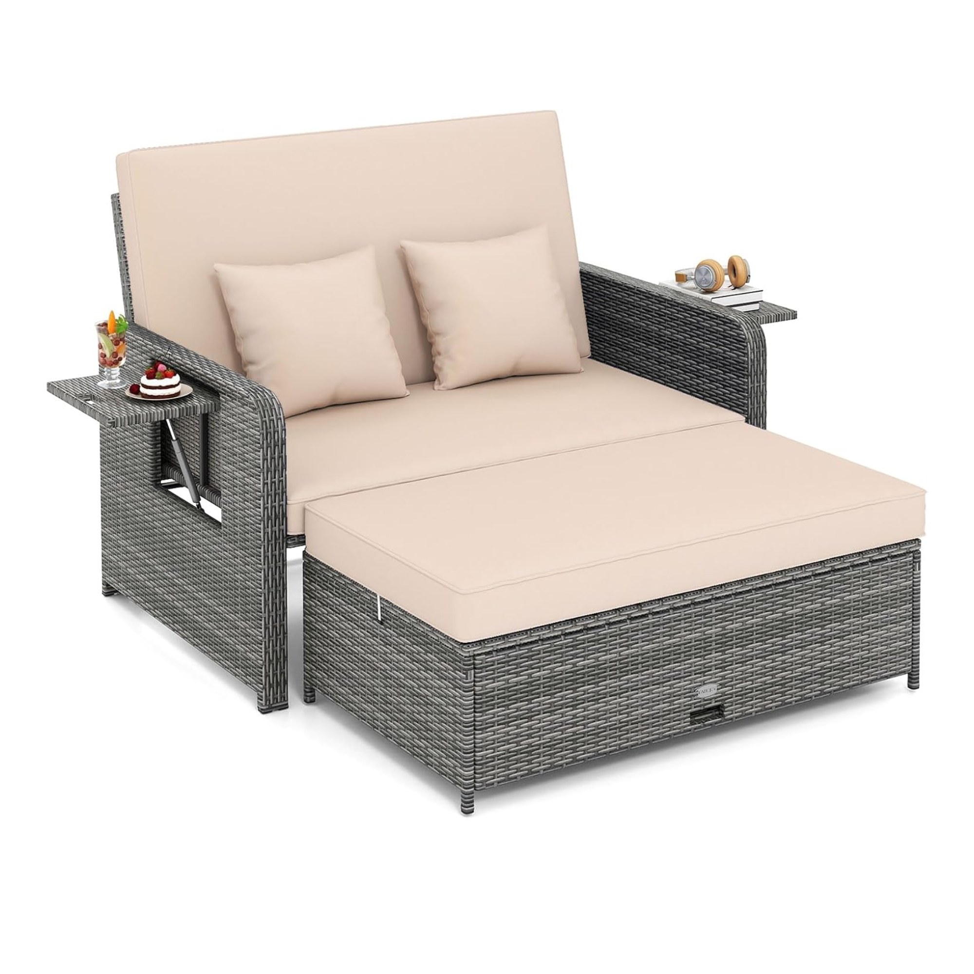 outdoor lounge chair