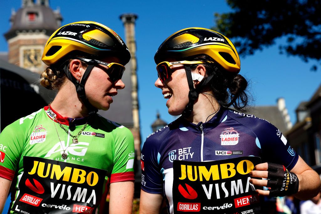 GENNEP NETHERLANDS SEPTEMBER 06 LR Riejanne Markus of The Netherlands Green Points Jersey and Anna Henderson of The United Kingdom and Team JumboVisma Polka dot Mountain Jersey prior to the 25th Simac Ladies Tour 2023 Stage 1 a 1391km stage from Gennep to Gennep UCIWWT on September 06 2023 in Gennep Netherlands Photo by Bas CzerwinskiGetty Images