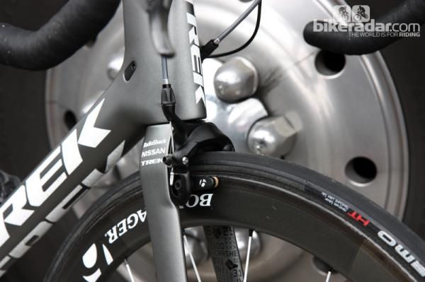 RadioShack-Nissan-Trek team bikes were fitted with Shimano Dura-Ace direct-mount brakes at the Tour de France but Bontrager calipers were installed for the USA Pro Challenge.