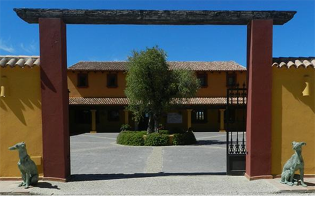 STUNNING FINCA IN CASARES For Sale in Spain 2015-02-25 11-36-28