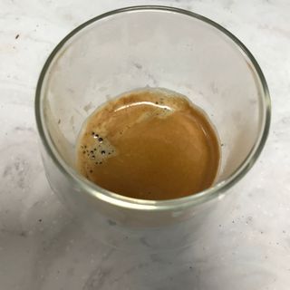 Espresso shot from the Wacaco picopresso