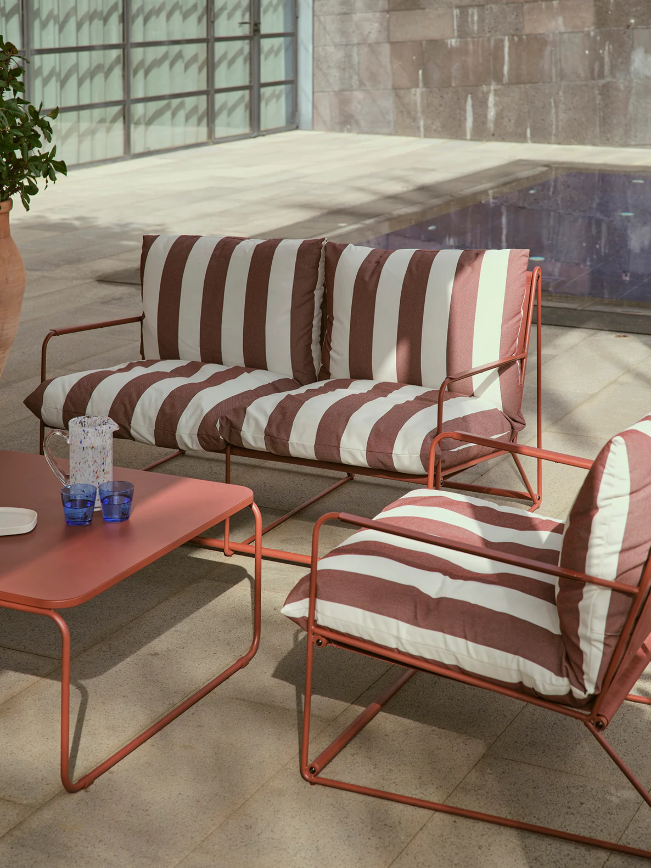 Swyft, Garden Sofa Set 03