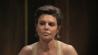 Lisa Rinna at her finale Round Table 