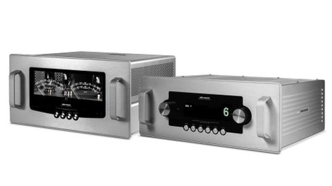 Preamp/power amp: Audio Research Reference 6SE/Reference 80S