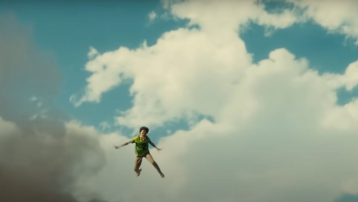 Keke Palmer being sucked into the air in Nope