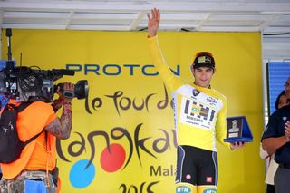 Youcef Reguigui takes the yellow jersey