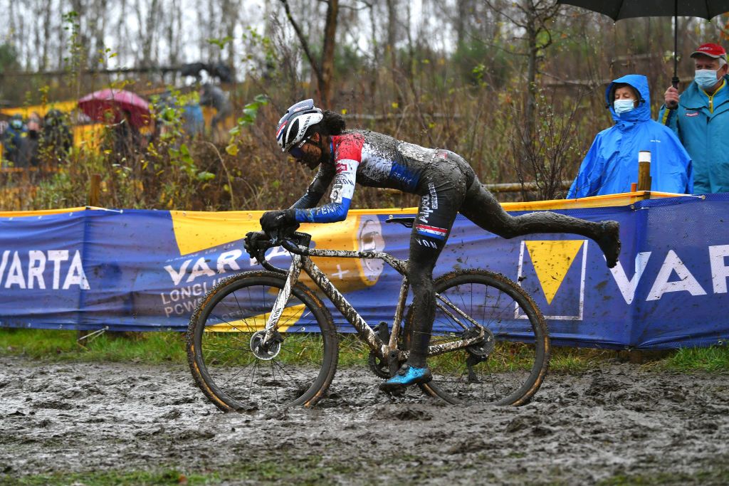 BOOM BELGIUM DECEMBER 04 Ceylin Del Carmen Alvarado of The Netherlands and Team Alpecin Fenix competes on a muddy sector during the 7th Superprestige Cyclocross Boom 2021 Womens Elite SPBoom Superprestige2022 on December 04 2021 in Boom Belgium Photo by Luc ClaessenGetty Images
