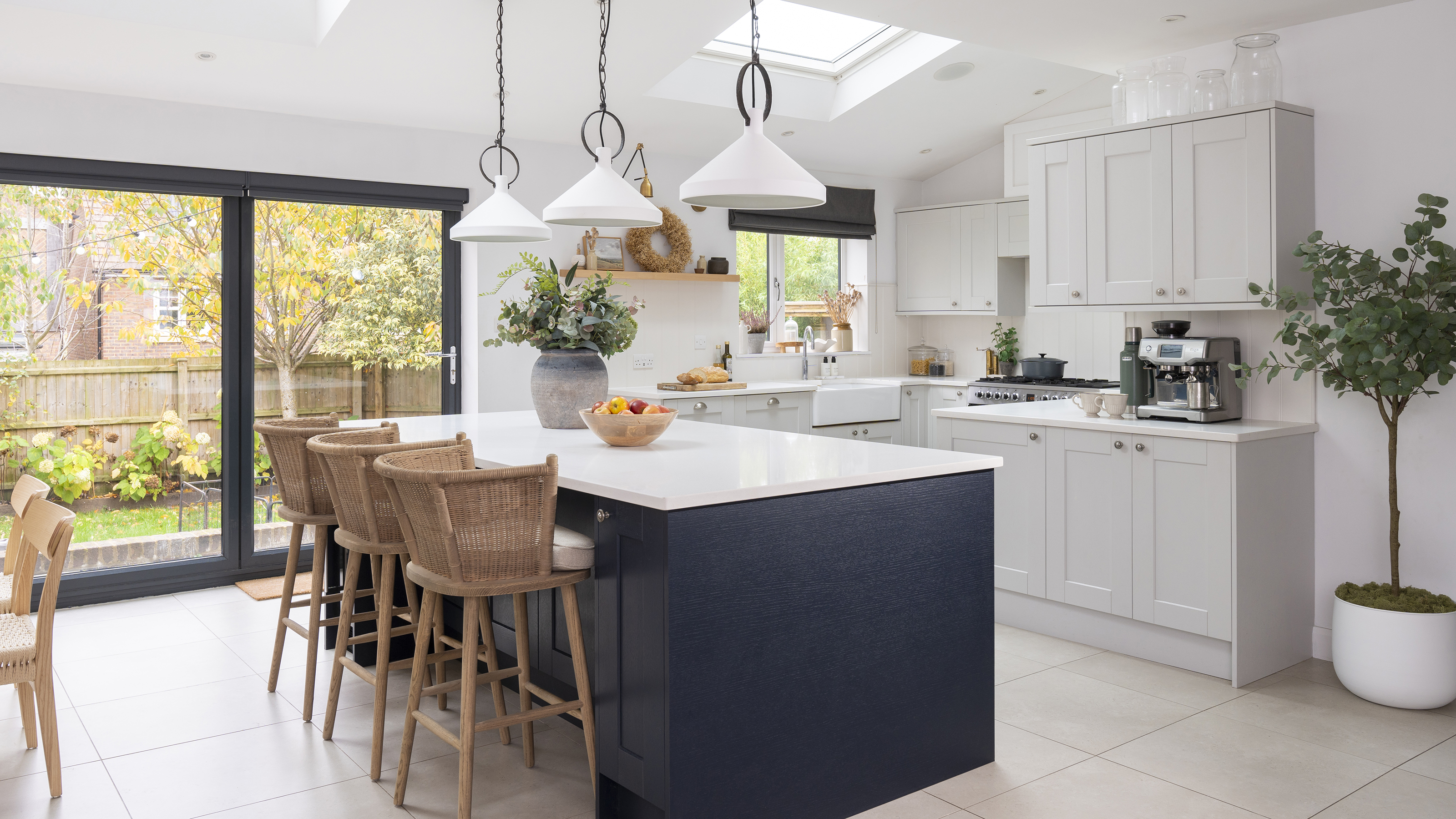 Kitchen with pendant lighting