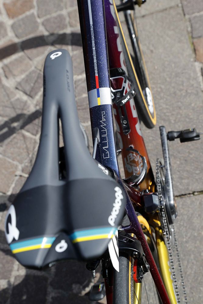 Lopez uses the Prologo saddle