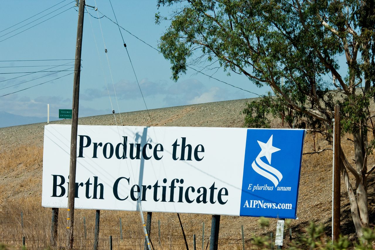 Texas is refusing to issue birth certificates to immigrant kids, wants feds to stay out of it