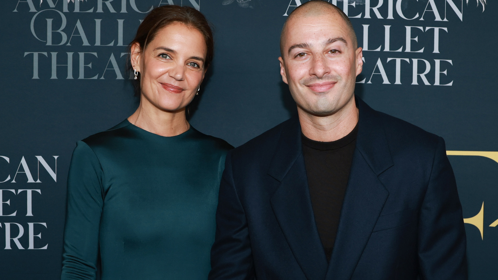 Katie Holmes Chooses a Quietly Luxurious Bag Under $380