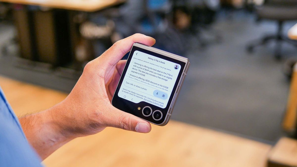 El Samsung Galaxy Z Flip 6 tiene un modo de escritorio este año, pero hay un problema