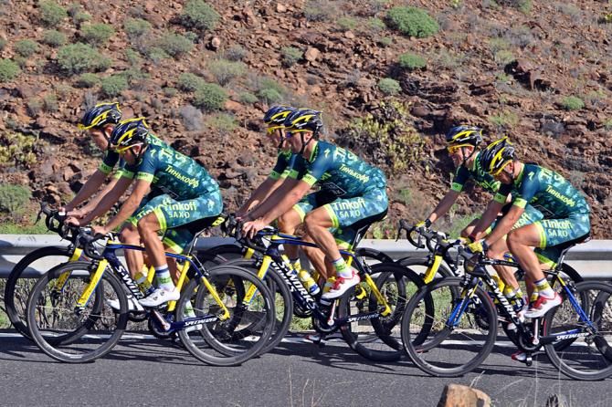 Tinkoff-Saxo trains in Gran Canaria