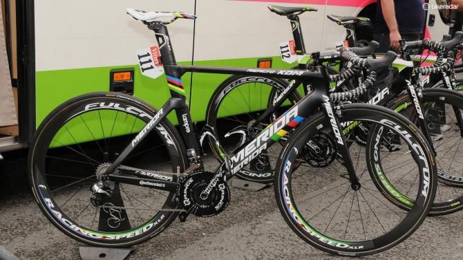 As team leader, Rui Costa is the only Lampre-Merida rider to have the new Merida Reacto KOM frame at the Tour de France
