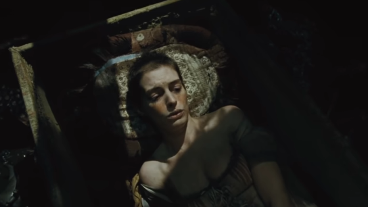 Anne Hathaway in the movie Les Misérables.